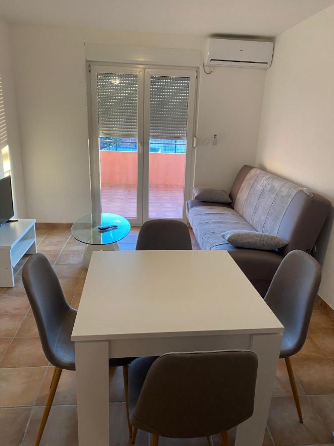 Apartments Dalmatia Sveti Petar  Buitenkant foto