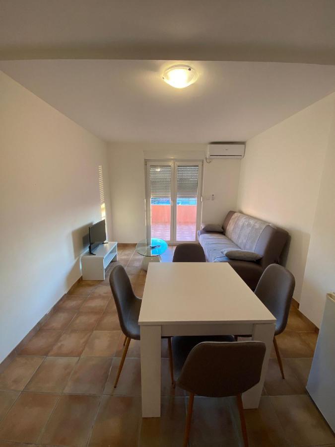 Apartments Dalmatia Sveti Petar  Buitenkant foto